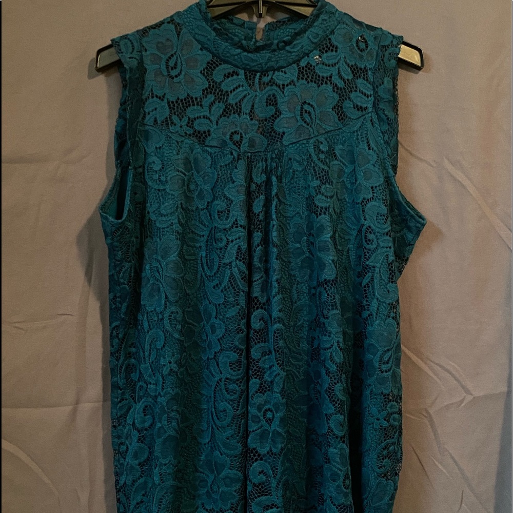 Women’s blouse
